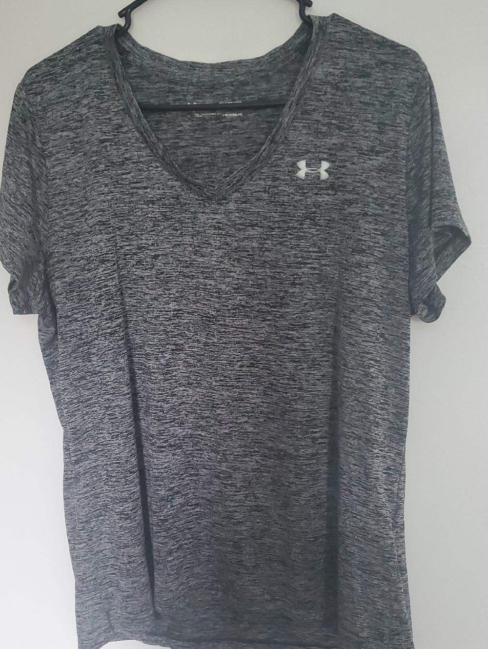 Under Armour Charcoal Heather V-Neck Performance Tee